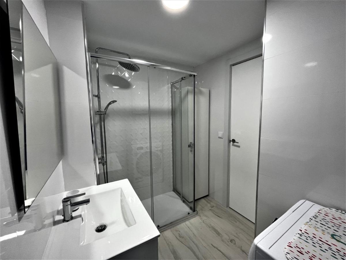 Ver853 - Estudio Con Terraza Vistas Al Mar, Piscina, Playa, Centro Torremolinos Eksteriør billede